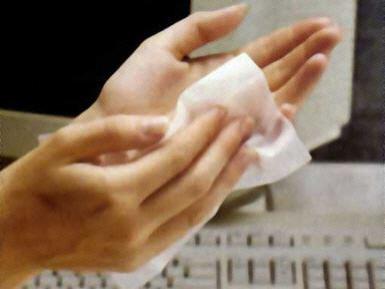 HAND SANITISING WIPES